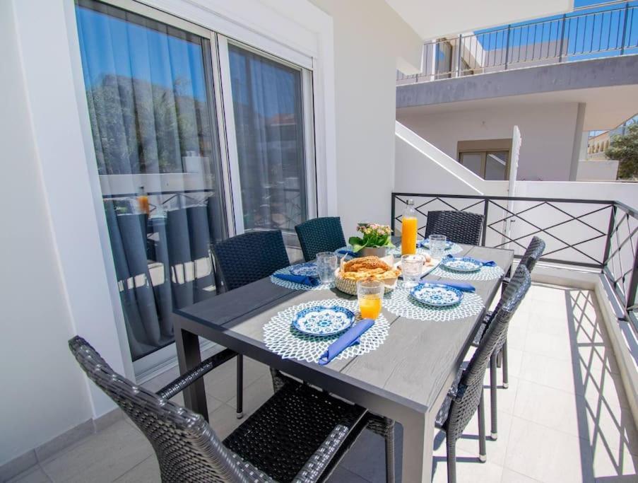 Villa Fileo Family And Friends Living Archangelos  Exterior foto